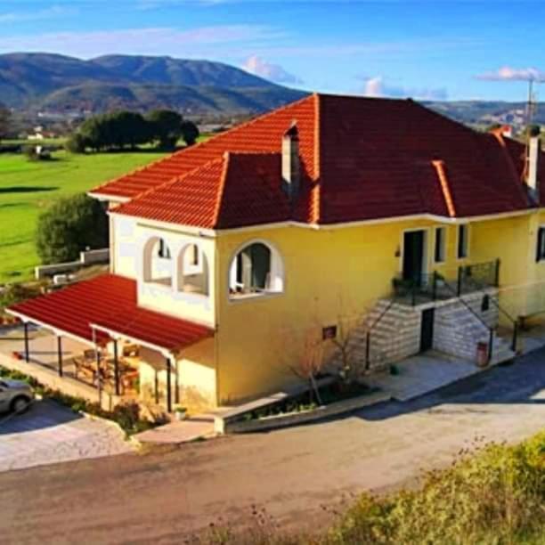 Guesthouse Bizani Neo Mpizani Exteriér fotografie